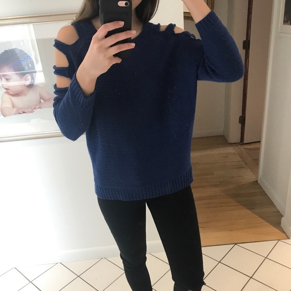 LF Royal Blue Cut-Out Sweater 💙 - Picture 2 of 4
